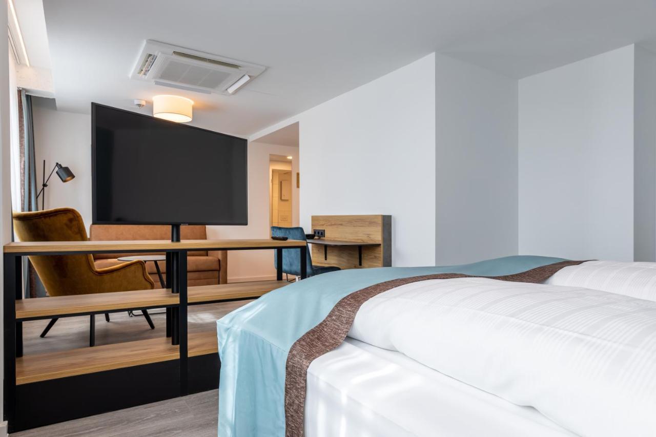 Trip & Hotel 4*